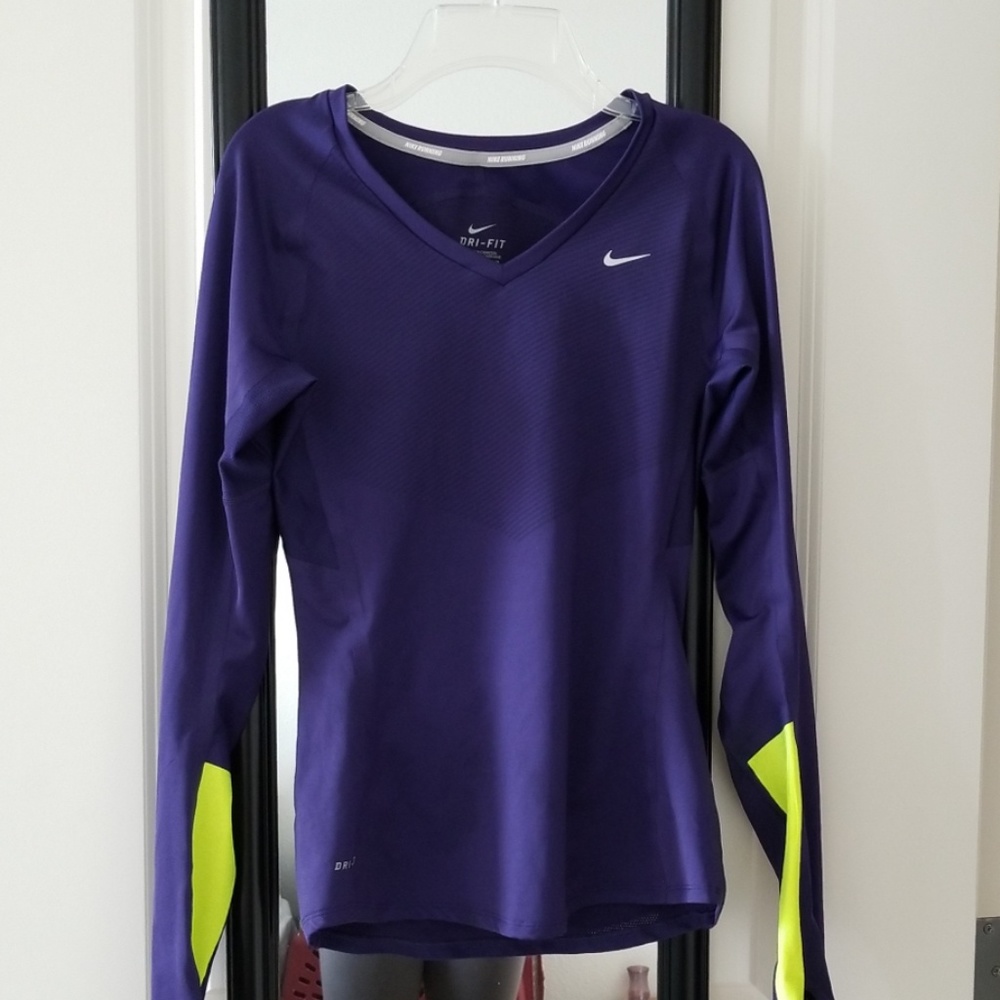 Dri-fit running top